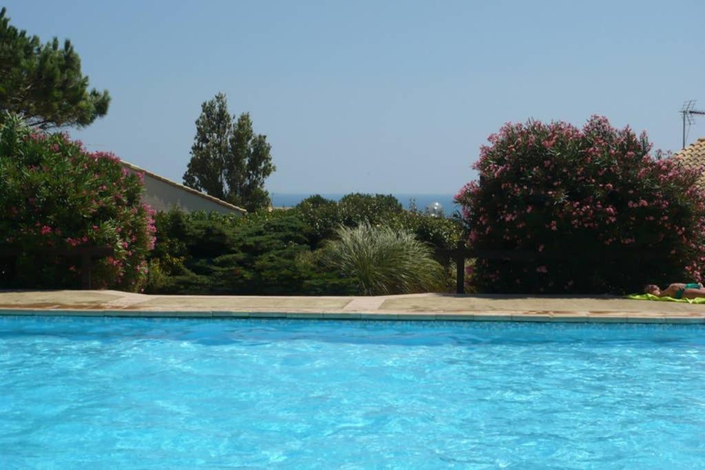 Cros Mer Et Piscine Saint-Pierre-la-Mer  Luaran gambar